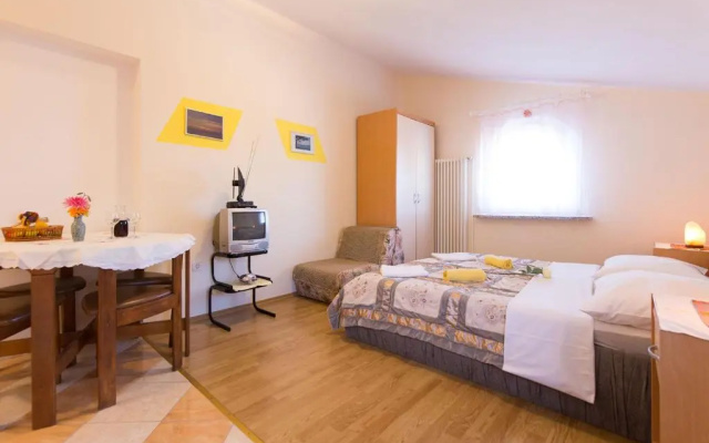 Apartments Juras
