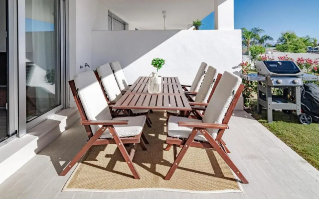 LM10BA- Cozy modern family apartment, Le Mirage