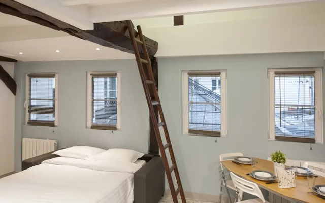 Pick A Flats Marais Meslay Apartment