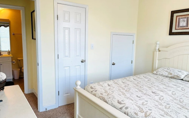 Angling Inn 4 Bedroom Home by RedAwning