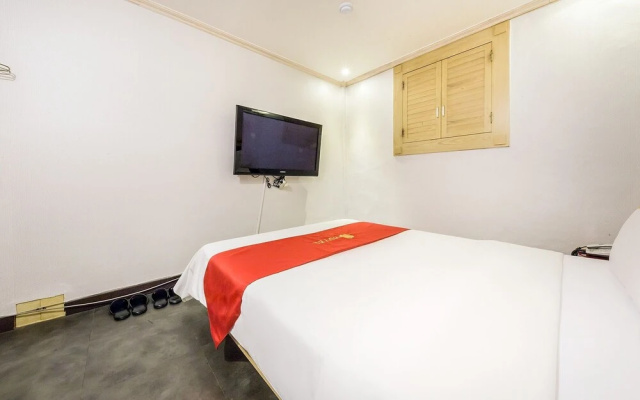 On Hotel