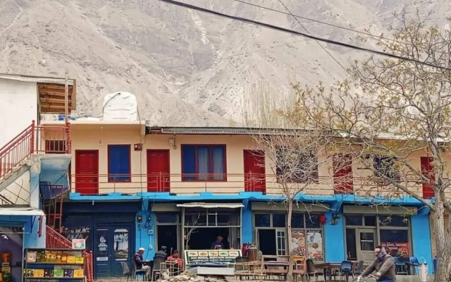 Alibouq Hotel and Restaurant