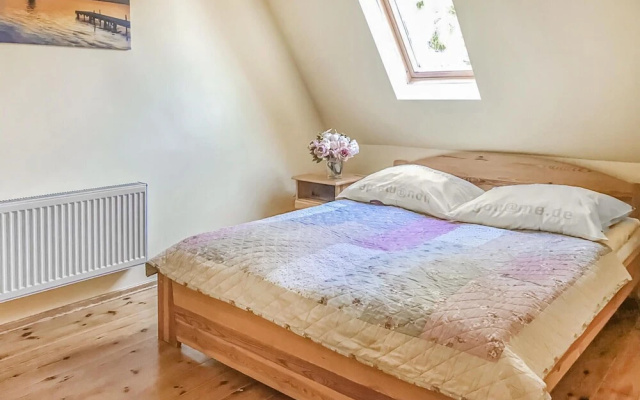 Nice Home in Miedzyzdroje With Wifi and 4 Bedrooms