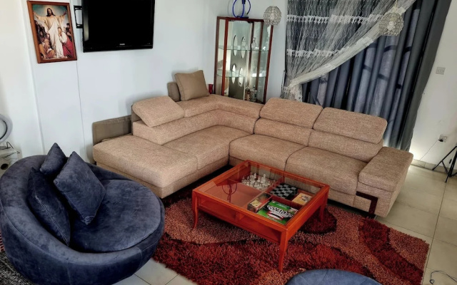Impeccable 3-bed Villa in Nicosia