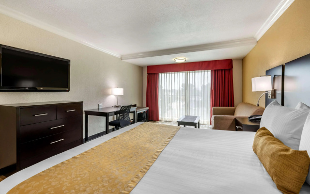 Best Western Plus South Bay Hotel