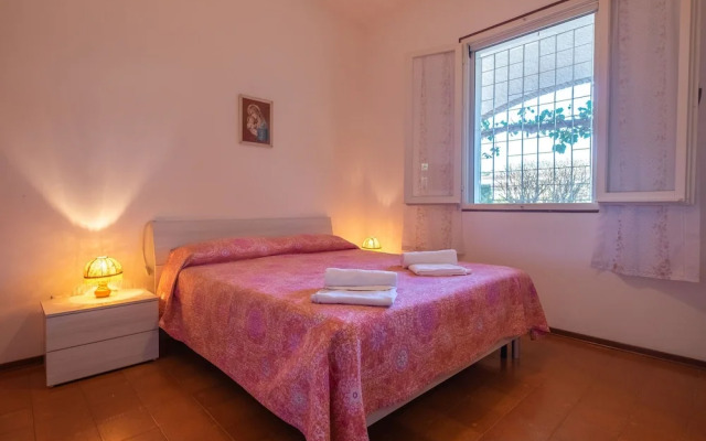 Attractive Holiday Home in Lido di Volano with Beach Nearby