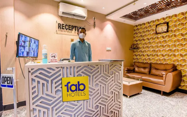FabHotel Paradise