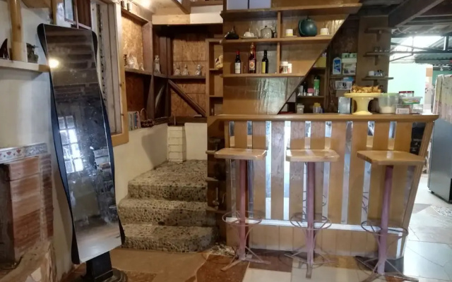 Tribuhaus Backpackers Inn