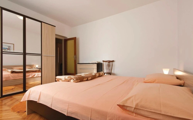 Awesome Home in Medulin With Wifi and 2 Bedrooms