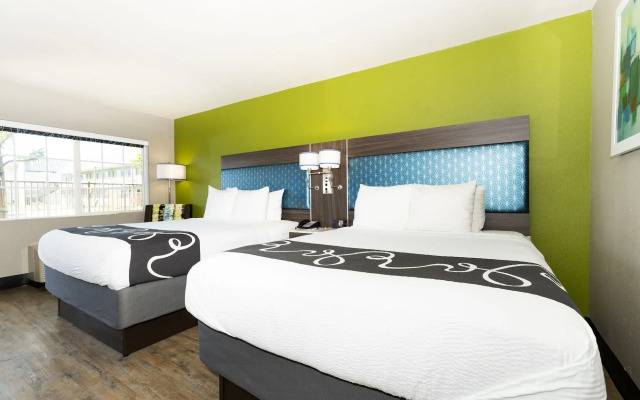 SureStay Plus Hotel by Best Western Point Richmond