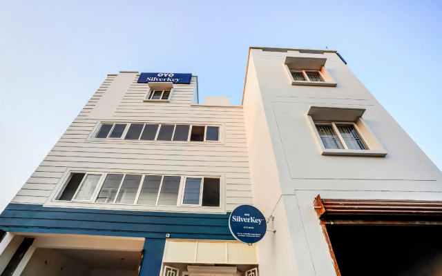 Silver Key Executive Stays 60474 My Homes & Hotels