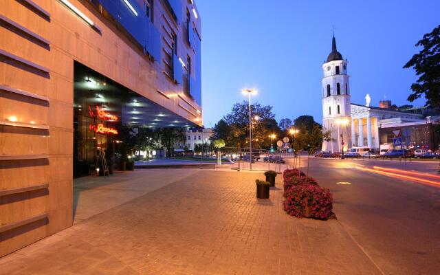 Amberton Hotel вид на фасад