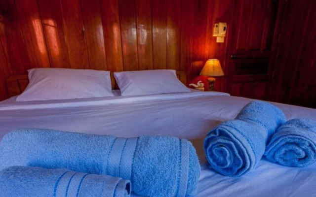 TANA's Resort Homestay