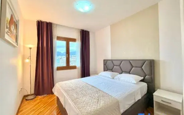 Panoramic Sea View 2BDR Apartment