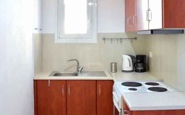 Adorable flat next to Marina Alimou