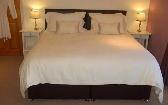 Rennie Rose Guest House