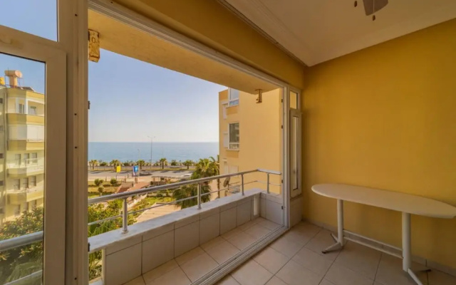 Pleasant Flat near Beach with Sea View in Alanya