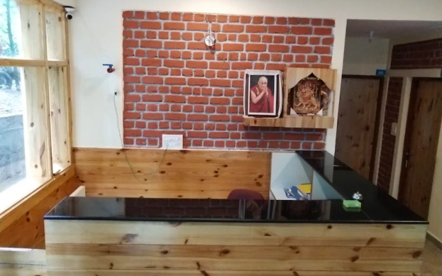 White Water Inn McLeodganj
