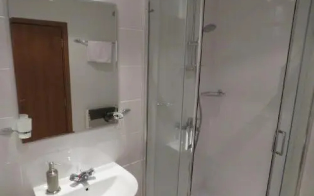 Villa Park Apartment 216