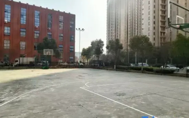 Lianhua Zhishang Hotel