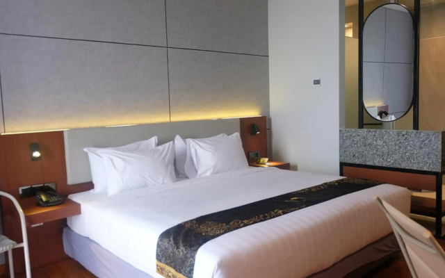 Grand Miami Hotel