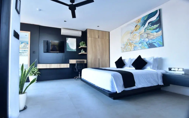 Onyx Beach Hotel