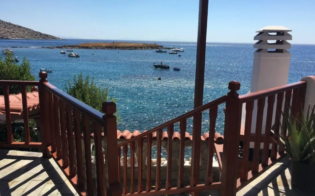 Remarkable 3double-bed House in Daskalio