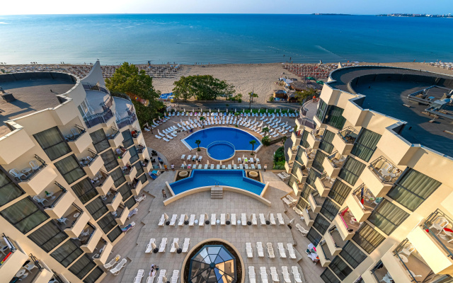 Zenith Hotel