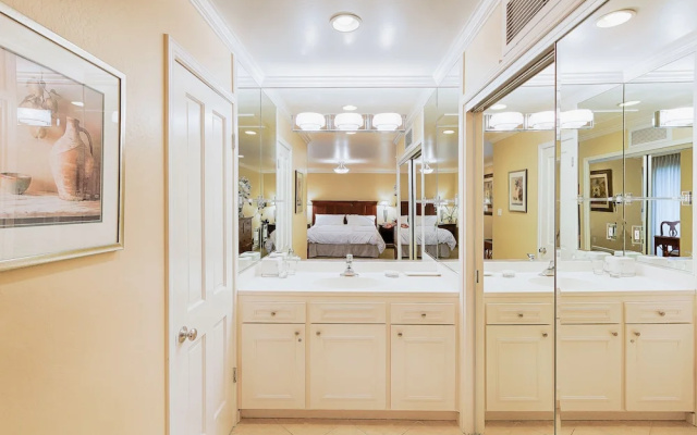 1-Bedroom Condo Near Trails
