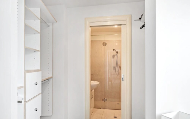 Roomerang at Parkside East 8