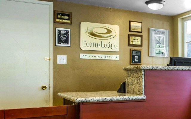 Econo Lodge Sacramento Convention Center