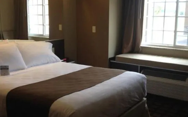 Microtel Inn & Suites Dillsboro/Sylva