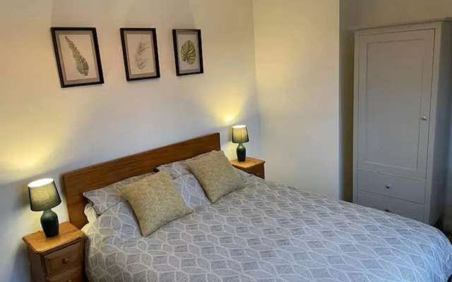 Peak District - Parking - Garden - Bbq - Sleeps 8
