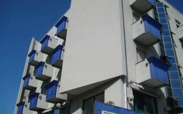 Hotel Paloma вид на фасад