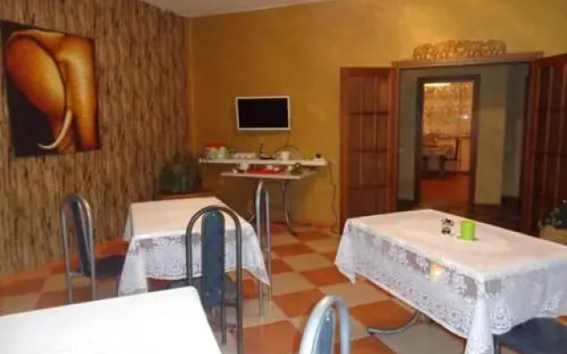 Guest House on Pridneprovskaya