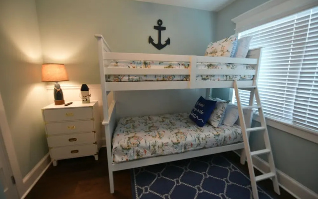 Sunset Paradise Apartment 5