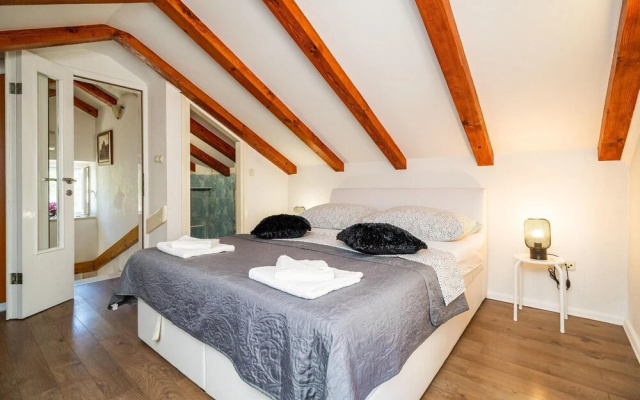 Amazing Home in Komolac With Wifi and 1 Bedrooms