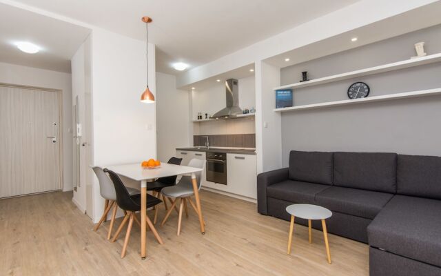 Bell Apartment