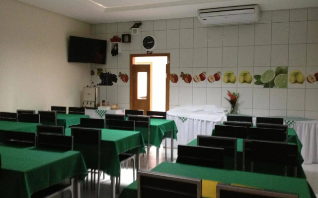 Hotel Borari