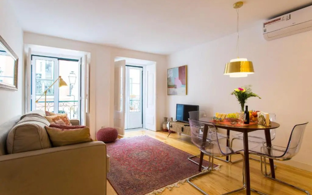 Brand new Bairro Alto old style apartment