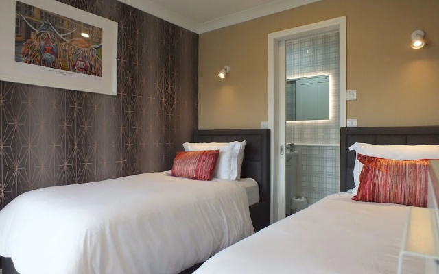 The Crown Hotel