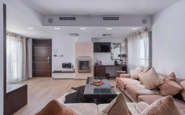 Habitat Hotel