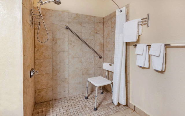 Baymont by Wyndham Perrysburg/Toledo