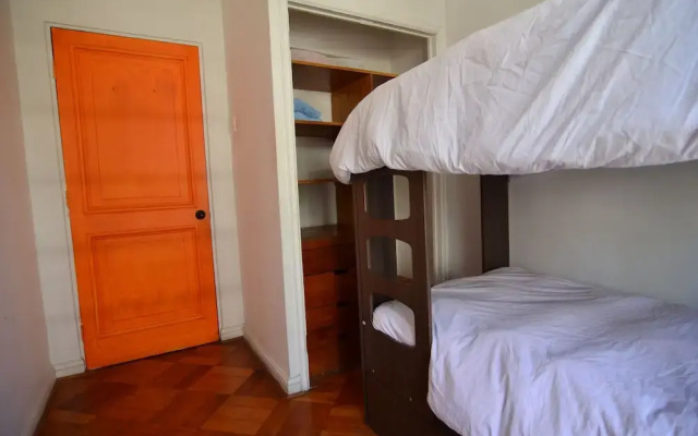 Yogi Hostels