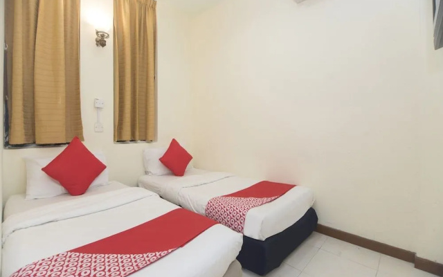 OYO 1149 Feringghi Hotel