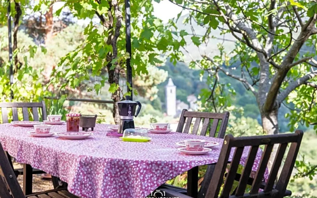 Le Petit Paradis