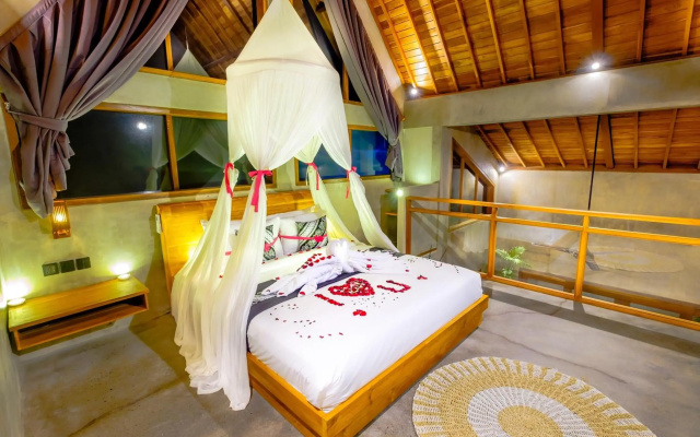 Canggu Wooden Green Paradise