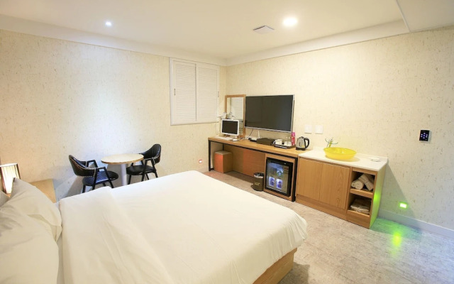 Gimpo Bellucci Motel