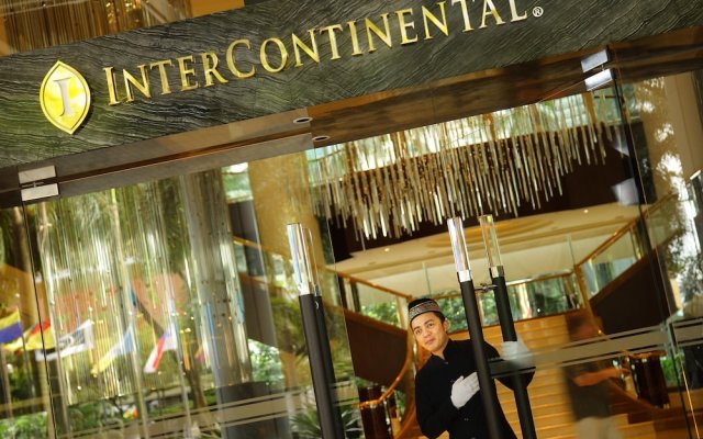 InterContinental Kuala Lumpur, an IHG Hotel in Kuala Lumpur, Malaysia from 97$, photos, reviews - zenhotels.com hotel front