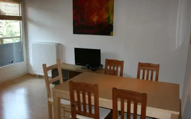 Mos Apartments